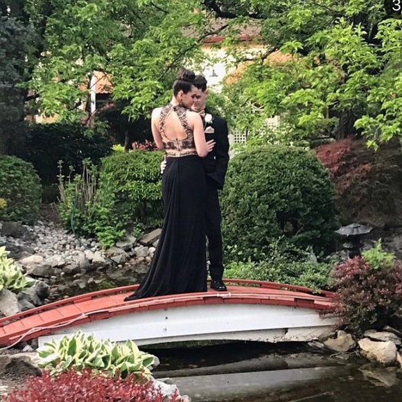 ✨✨PROM DRESS✨✨ - Picture 5 of 5